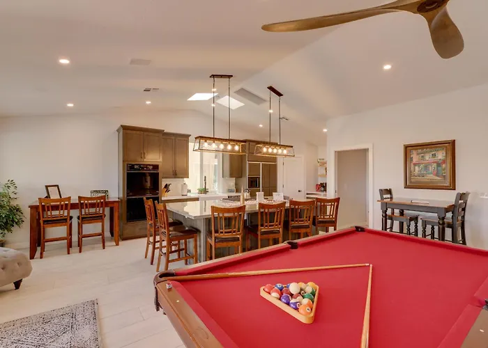 Сasa de vacaciones Pool Table, Golf Course View! Desert Oasis *
